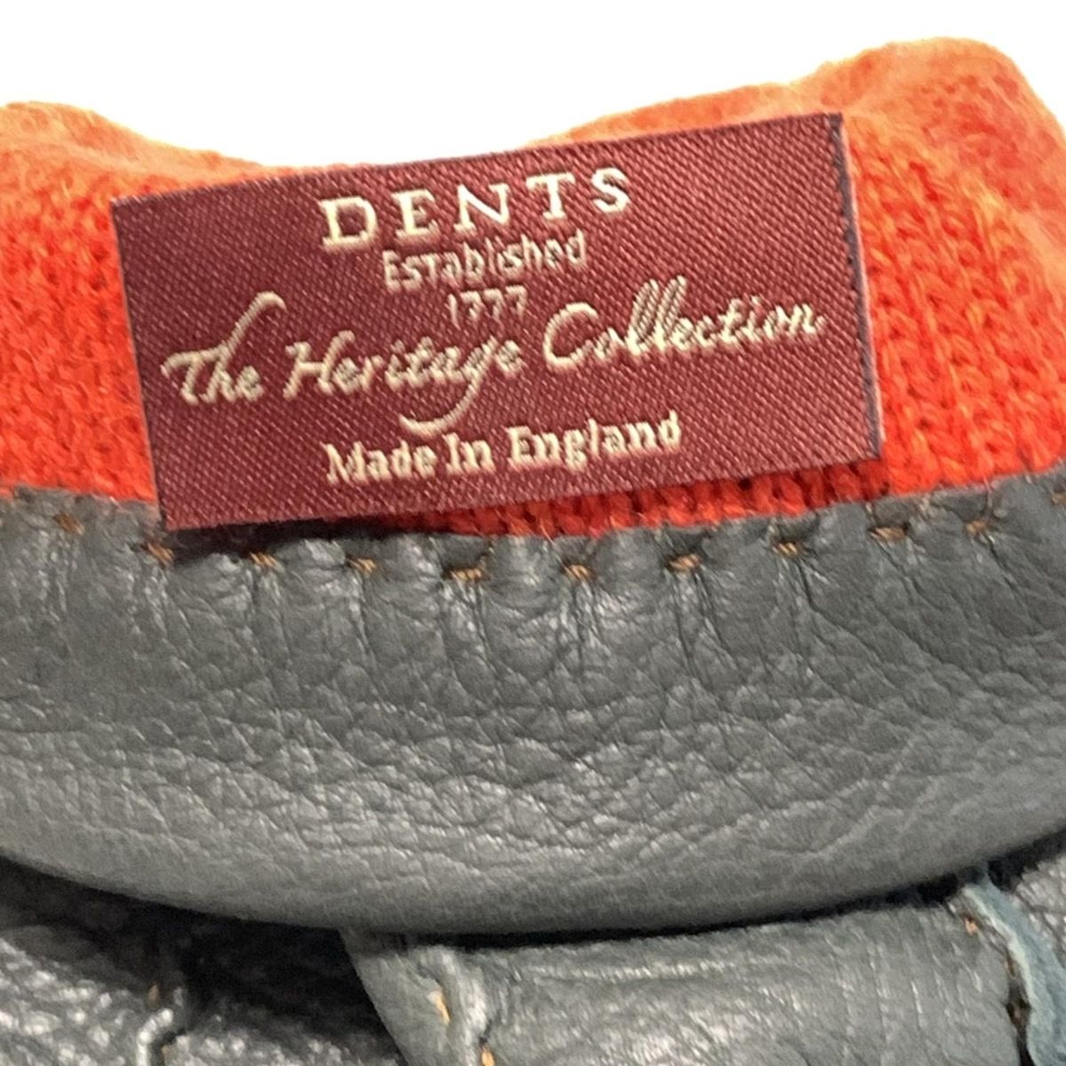 ダークグリーン レザー