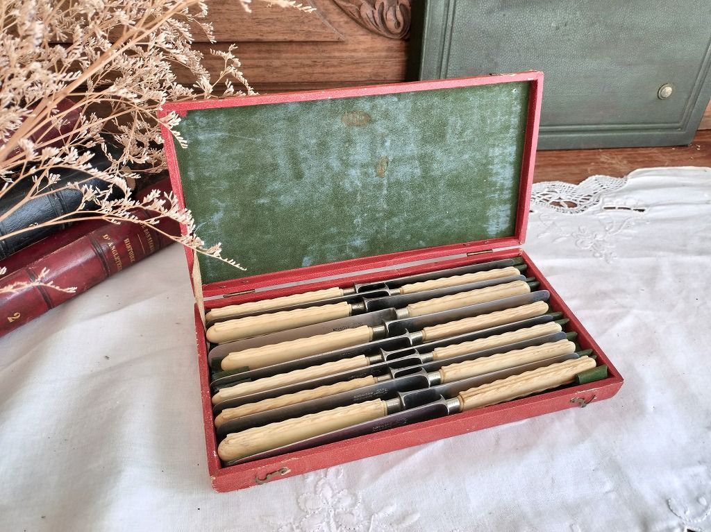フランス アンティーク 箱つき バターナイフ 12本セット