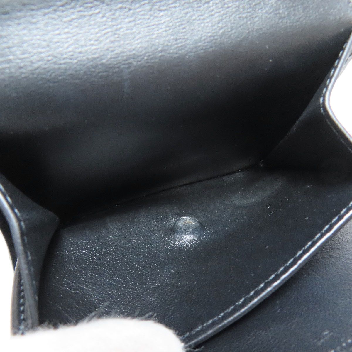 フラップ 二つ折り財布