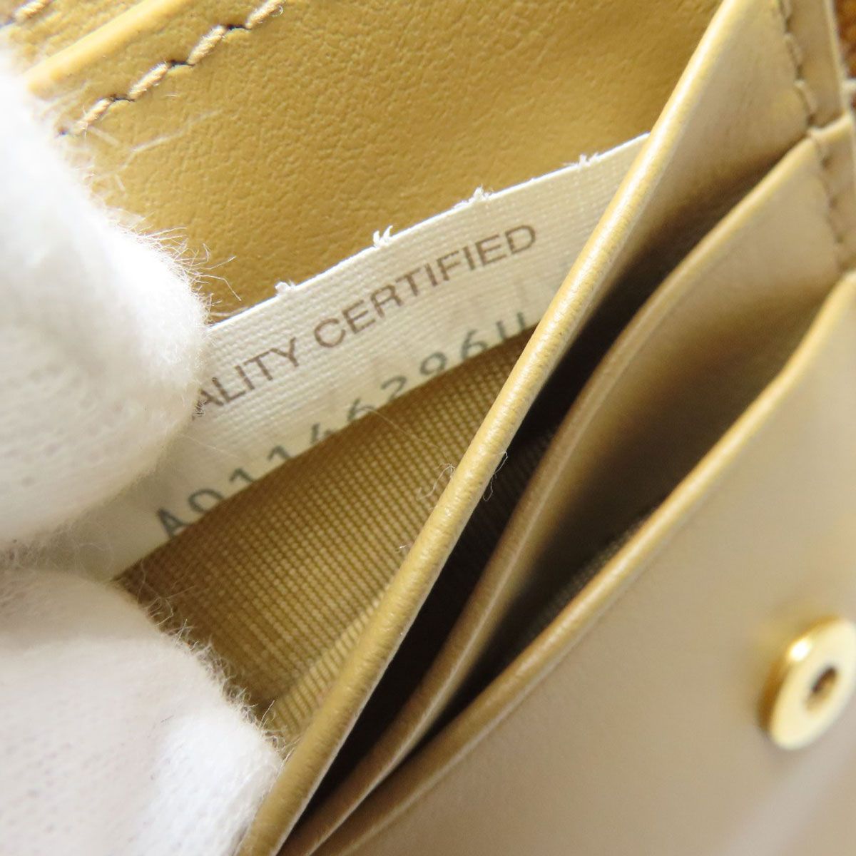 ボッテガヴェネタ カセット