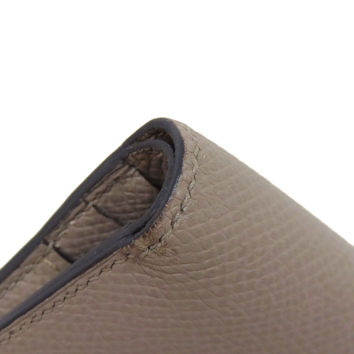 ベアンコンパクト