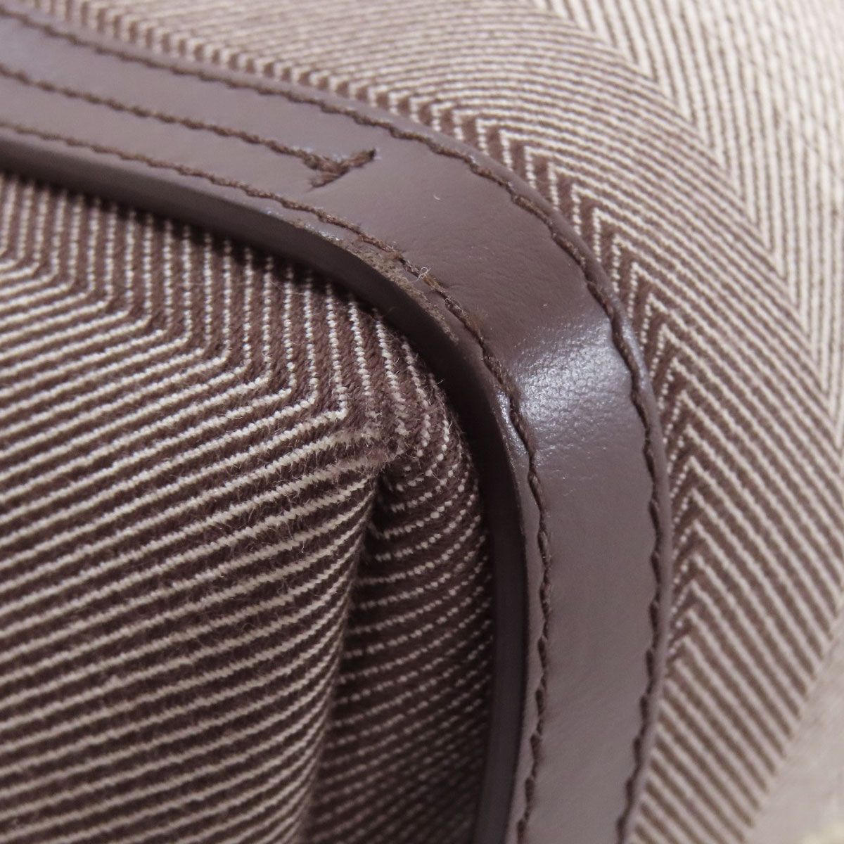 クロエ キャリースモール