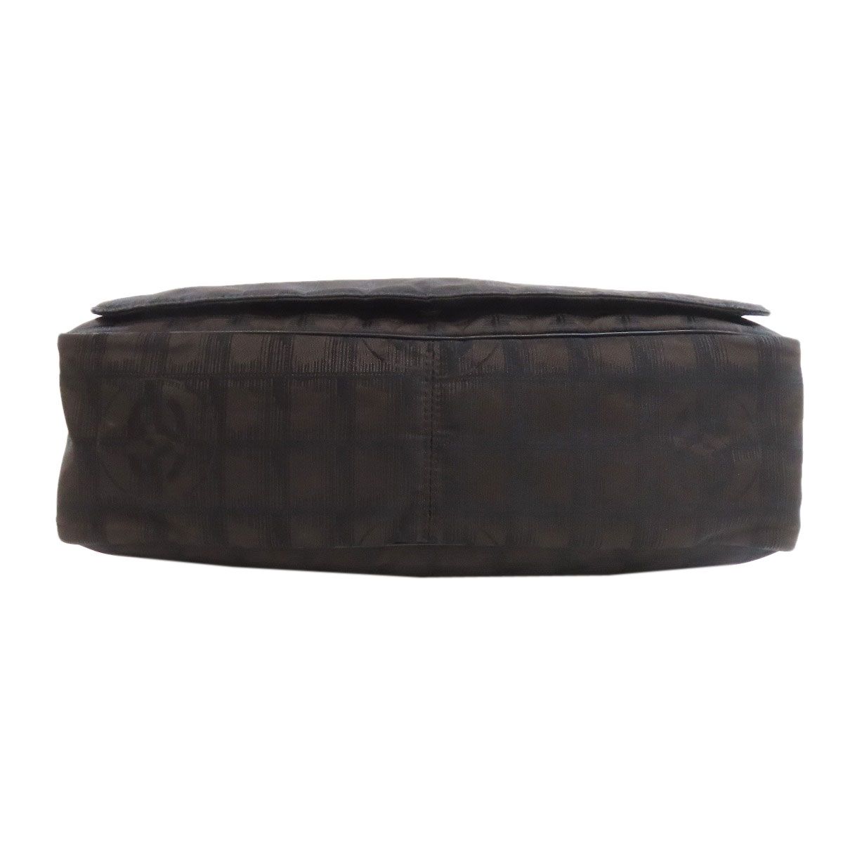 シャネル ニュートラベルライン