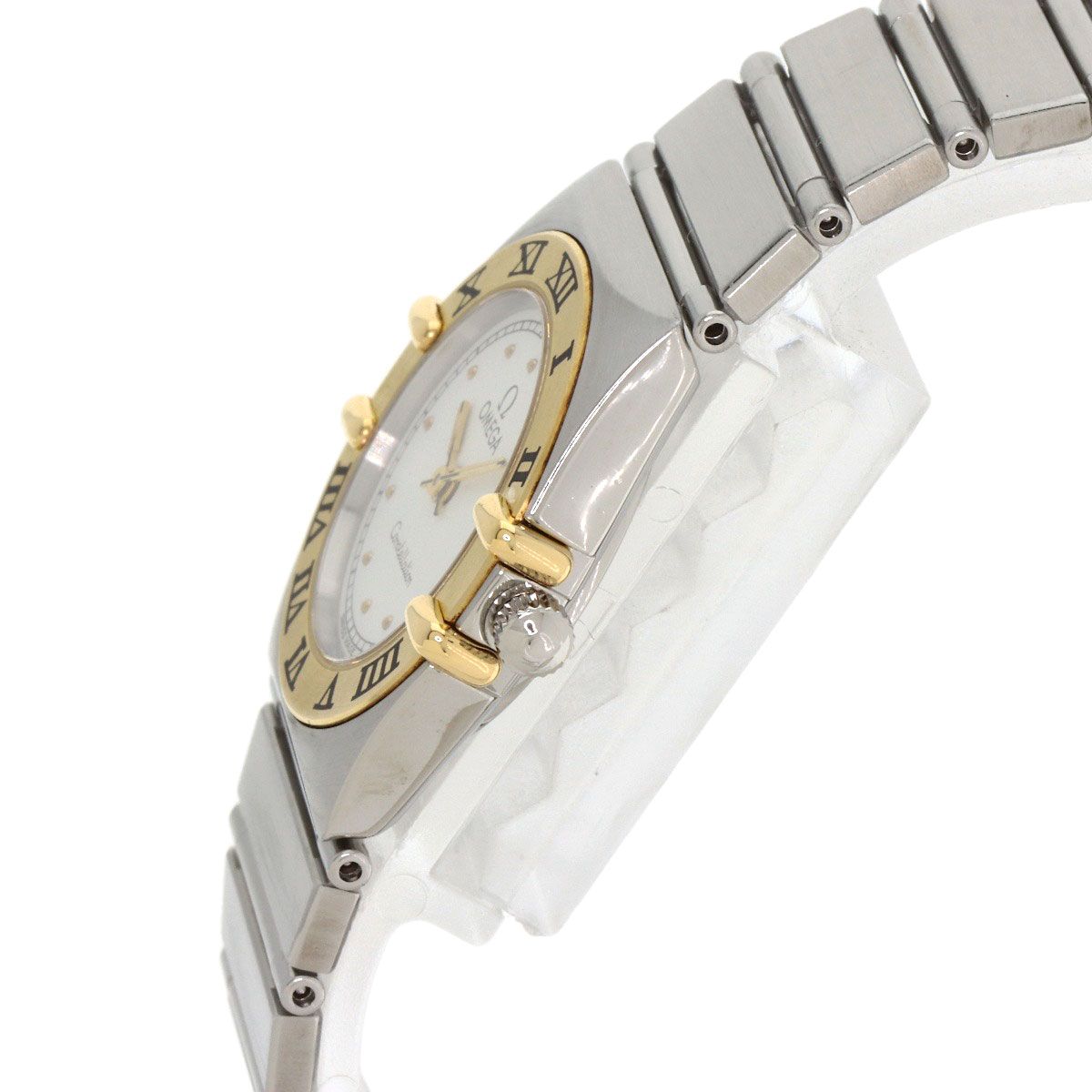 フラットベゼル