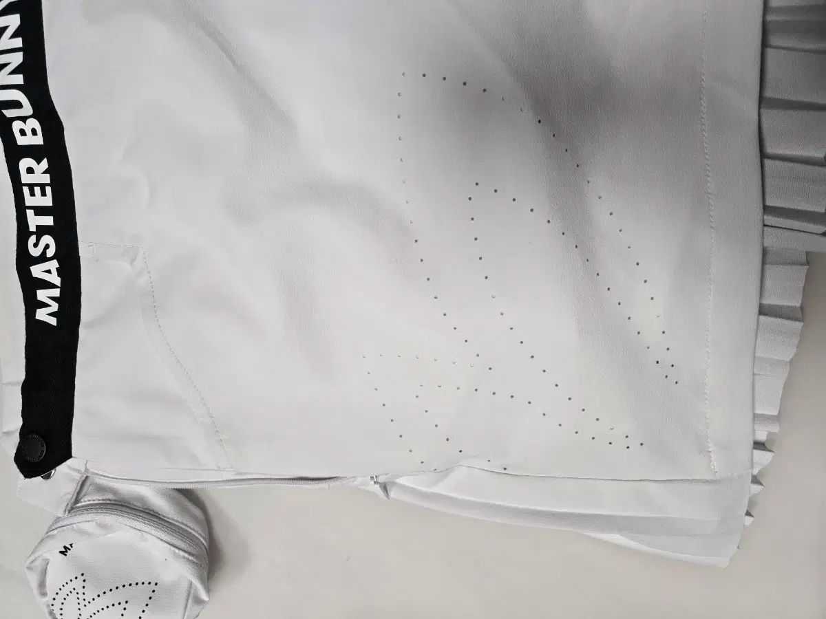 マスターバニーエディション プリーツ ゴルフ スカート LLC-HASEGAWATOSO_COM