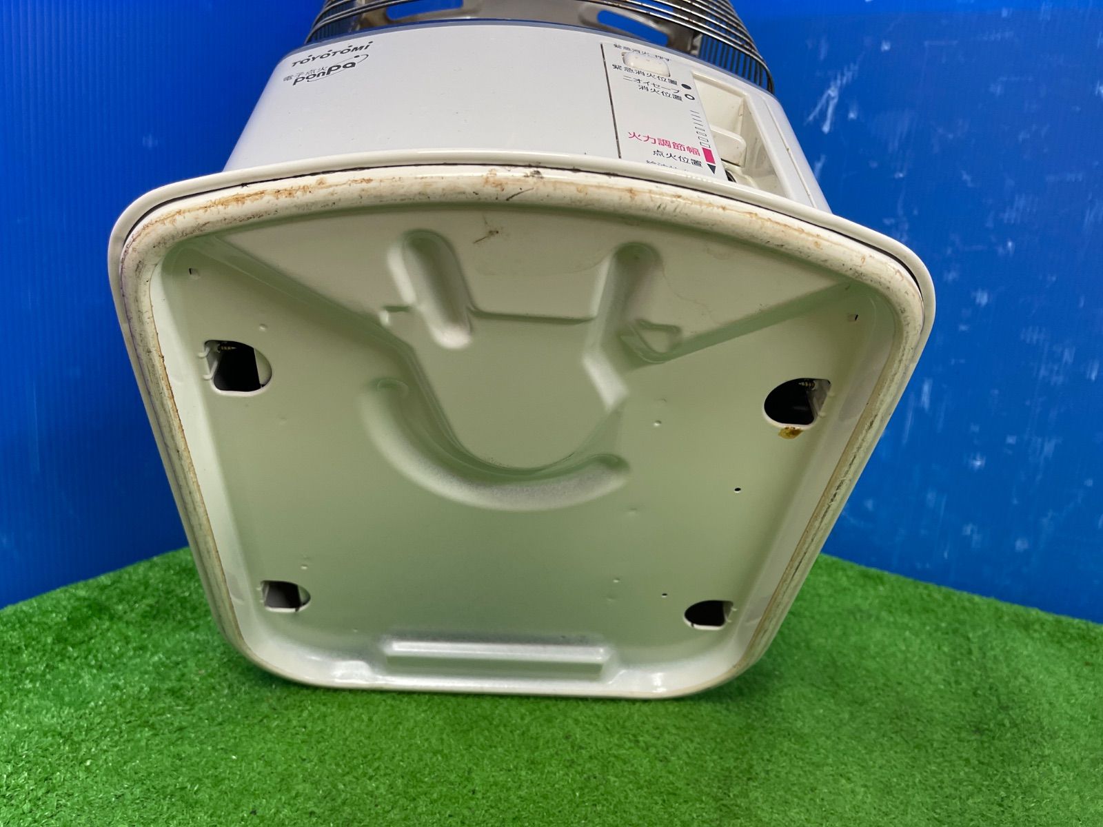 ホワイト 動作品