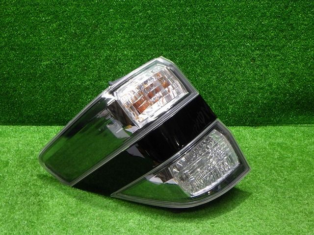 20 ヴェルファイア 左テール ANH GGH 20|25 58-29 9 カラー202 トヨタ LED玉切れ無し 251025016