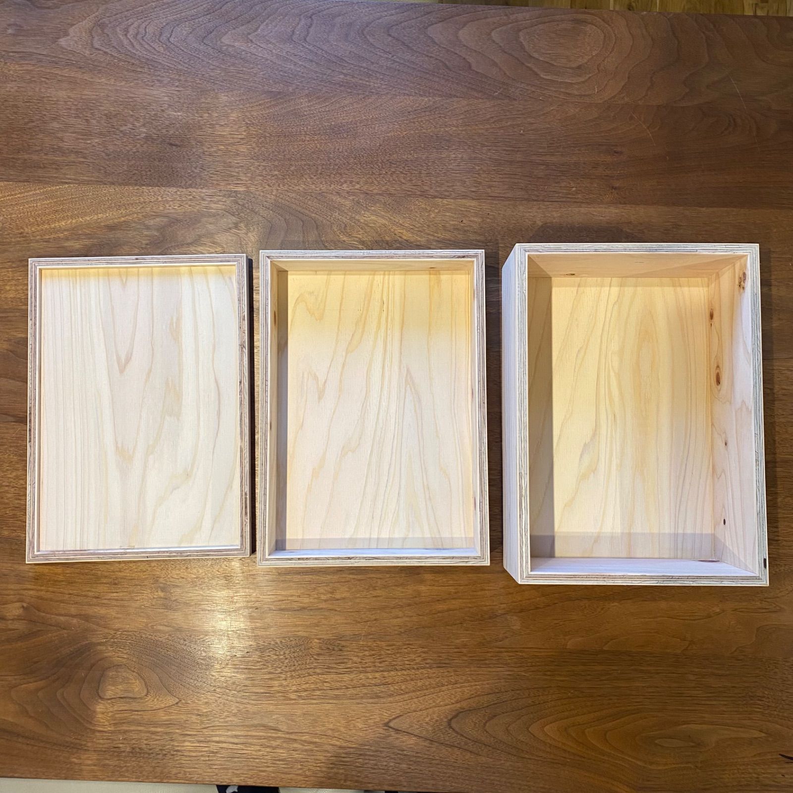 一点限り スタッキング小箱 中 箱×2 フタ×1個セット 送料無料 積み重ね 重ねられる 木箱 木製品 ハガキ 小物収納 お茶パック 魅せる収納 ディスプレイ まとめ売り シェルフ 木工品 合板