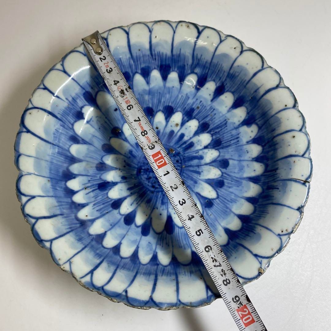 中国清末民初時代　古染付上手菊皿　約18.5㎝ 東Y7-0116☆2Fチコトヒ 中国清末民初時代 古染付上手菊皿 約18.5㎝ 東Y7-0116☆2F