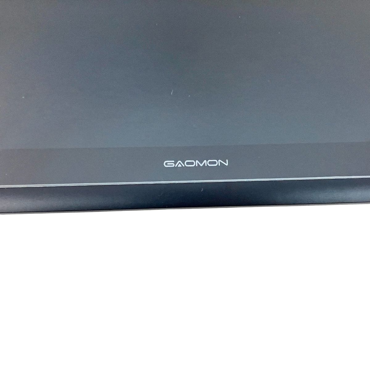 ペンタブレット 液タブ