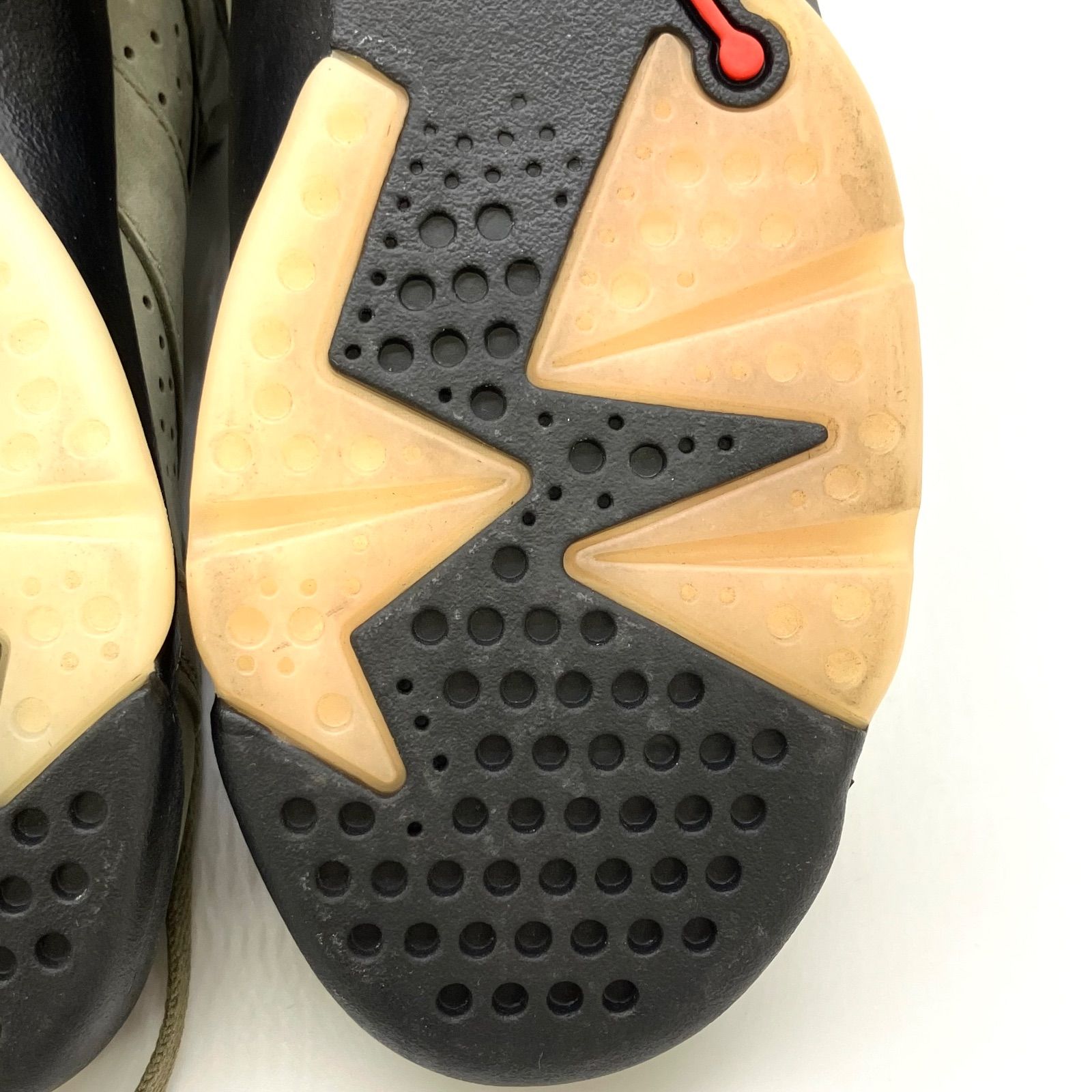 残り2点 737 NIKE AIR JORDAN 6 RETRO SP