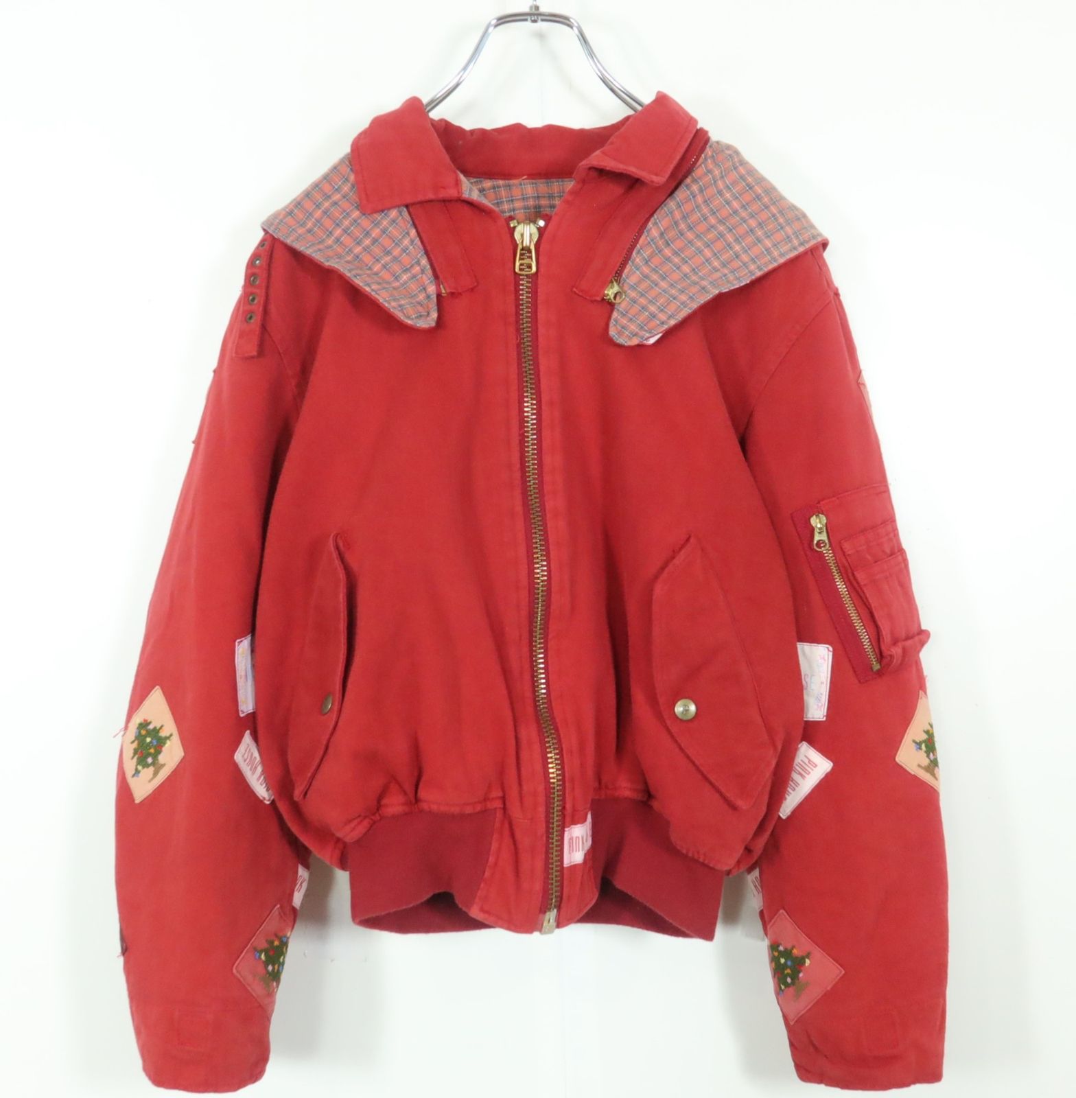 ピンクハウス☆クリスマス柄ワッペン♪ジップアップブルゾン フード