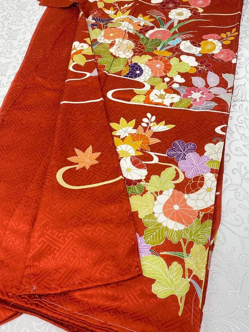 千總謹製 振袖 仮絵羽 未仕立て品 刺繍 金駒 金彩 紋意匠 正絹 八掛 