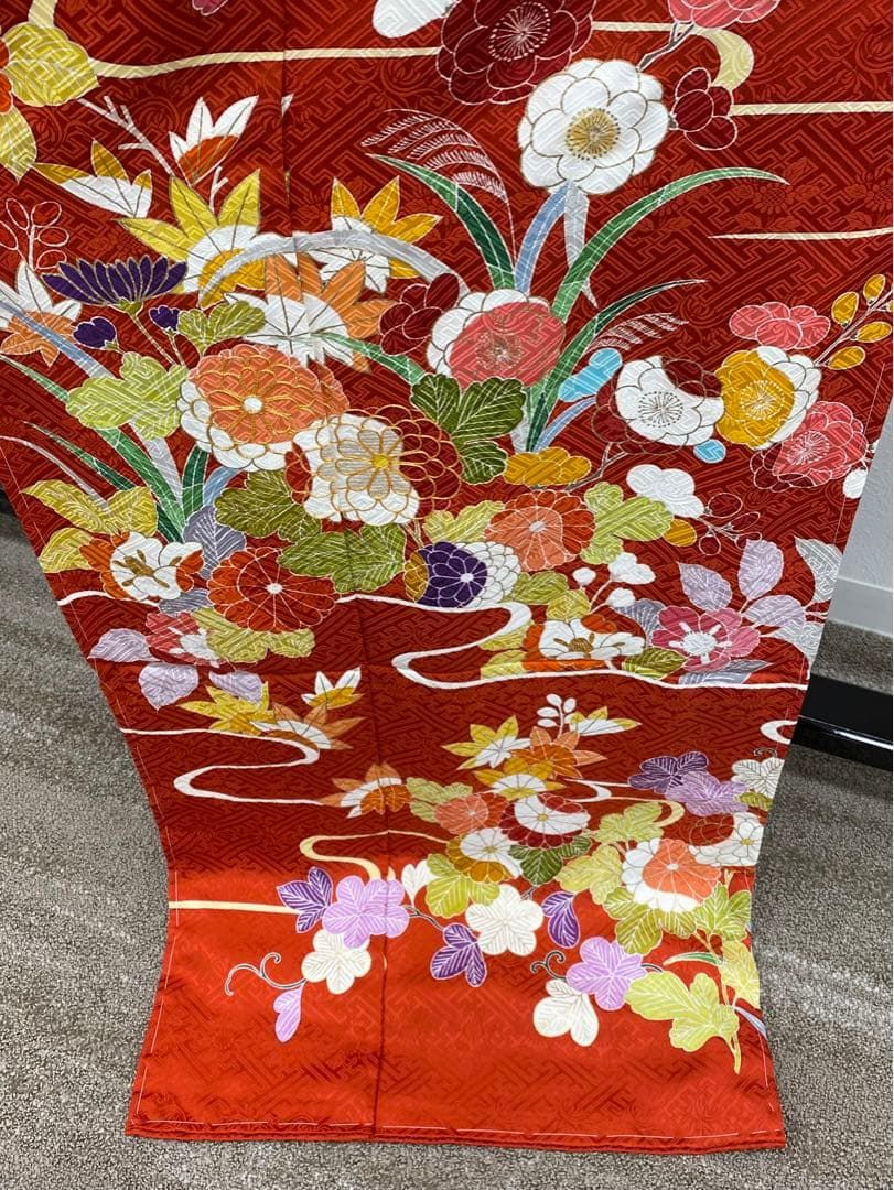 千總謹製 振袖 仮絵羽 未仕立て品 刺繍 金駒 金彩 紋意匠 正絹 八掛 