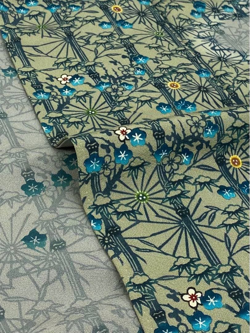 十五代宗家 城間栄順 紅型訪問着 落款入 梅 竹笹 正絹 色紙付き - メルカリ