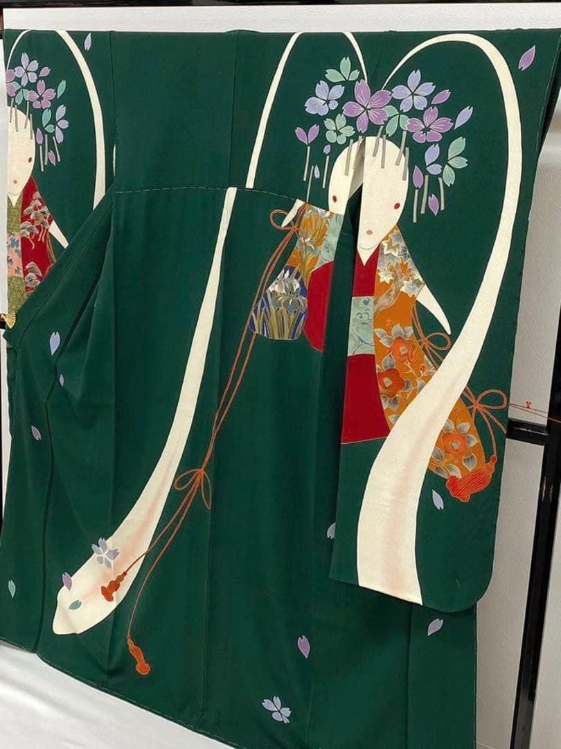 別注 辻村寿三郎 ジュサブロー 振袖 松坂屋 銀駒 金彩 銀彩 正絹 躾糸付き 別注 辻村寿三郎 ジュサブロー 振袖 松坂屋 銀駒 金彩 銀彩 正絹 躾糸