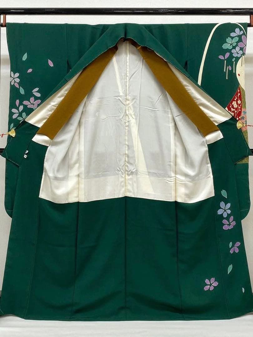 別注 辻村寿三郎 ジュサブロー 振袖 松坂屋 銀駒 金彩 銀彩 正絹 躾糸付き 別注 辻村寿三郎 ジュサブロー 振袖 松坂屋 銀駒 金彩 銀彩 正絹 躾糸