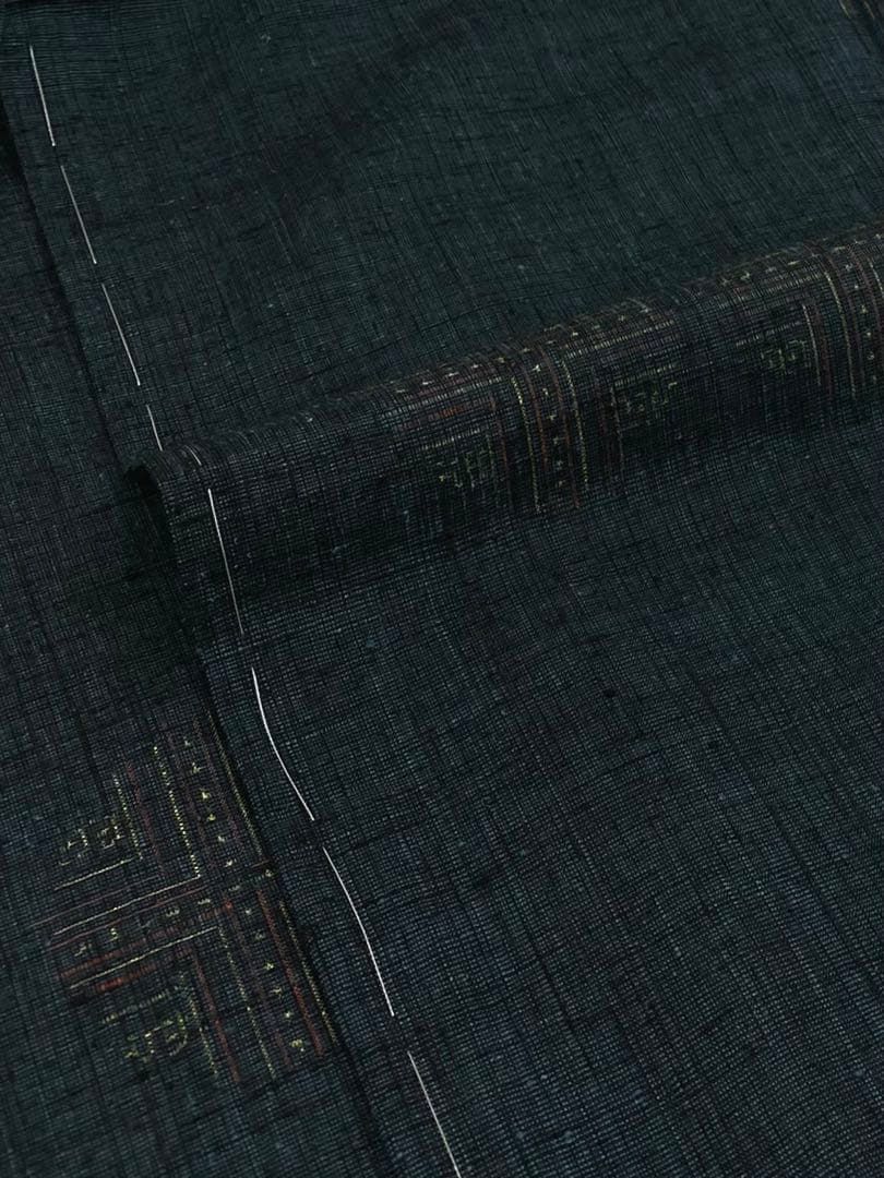 重要無形文化財指定 本場結城紬 80亀甲 奥順謹製 正絹 躾糸付き - メルカリ