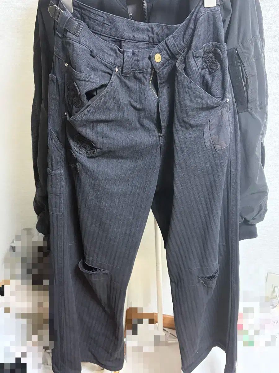 3 POLYTERU クロス パッチド カットオフ パンツ ストライプ ブラック