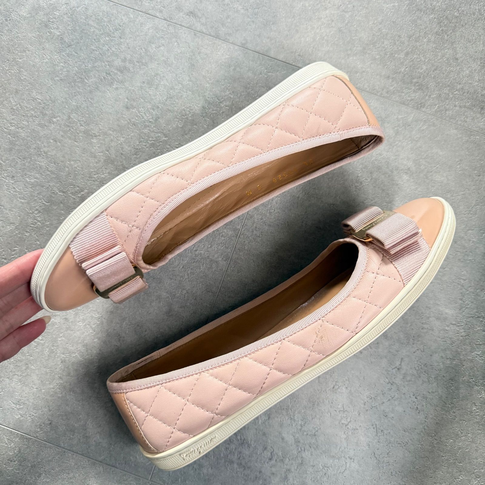 スニーカー フラットシューズ