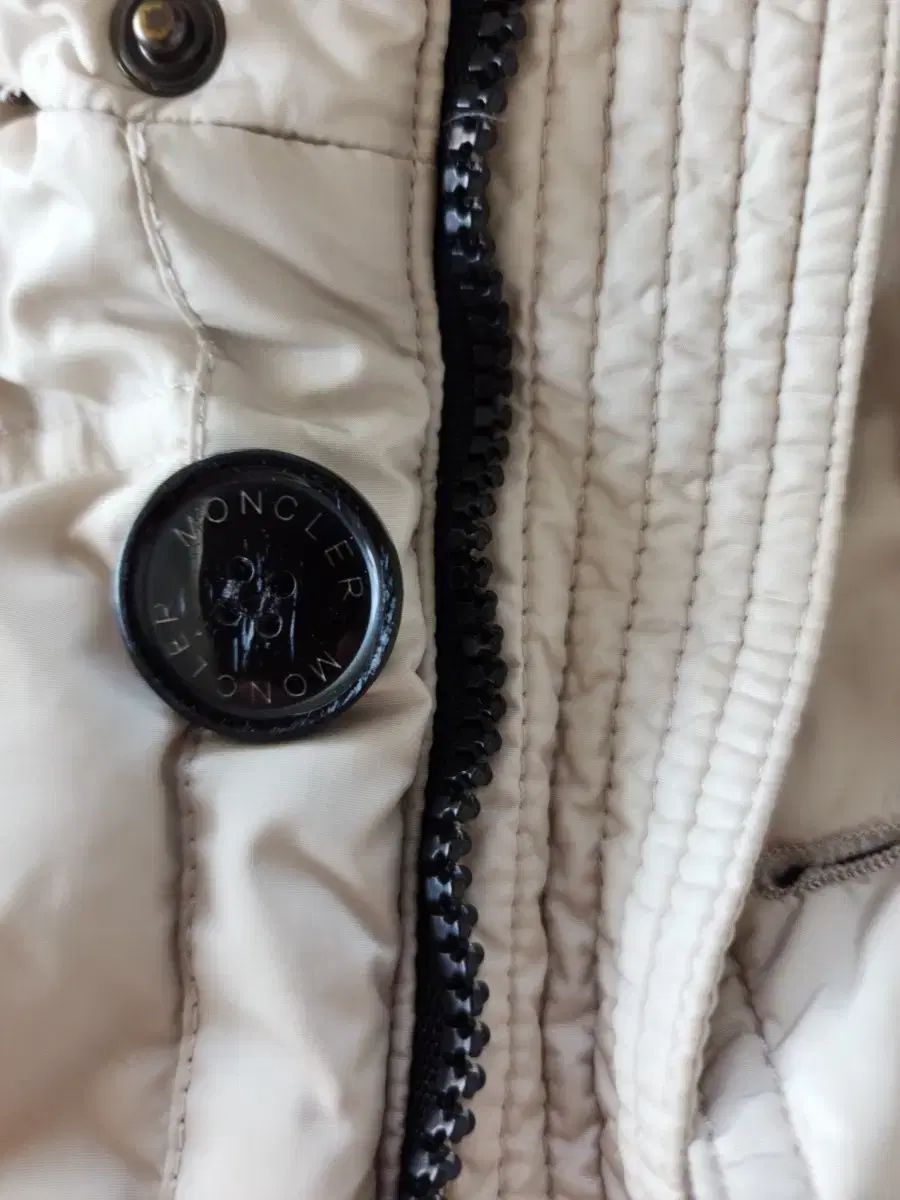 モンクレール キッズ ダウン 12 y