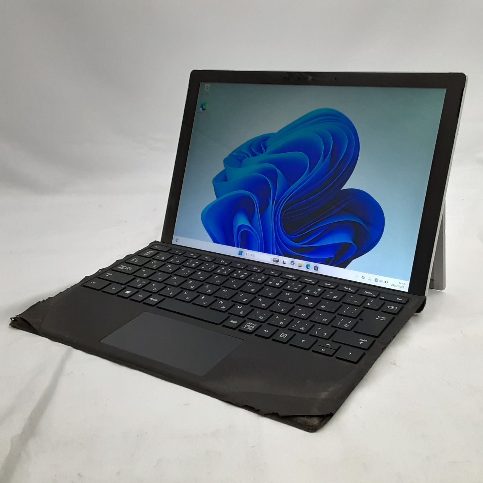 液晶ムラあり Microsoft Surface Pro 7 Core i5 1035G4 8GB SSD 256GB NVMe 12.3インチ Windows 11 Pro タブレット RM561