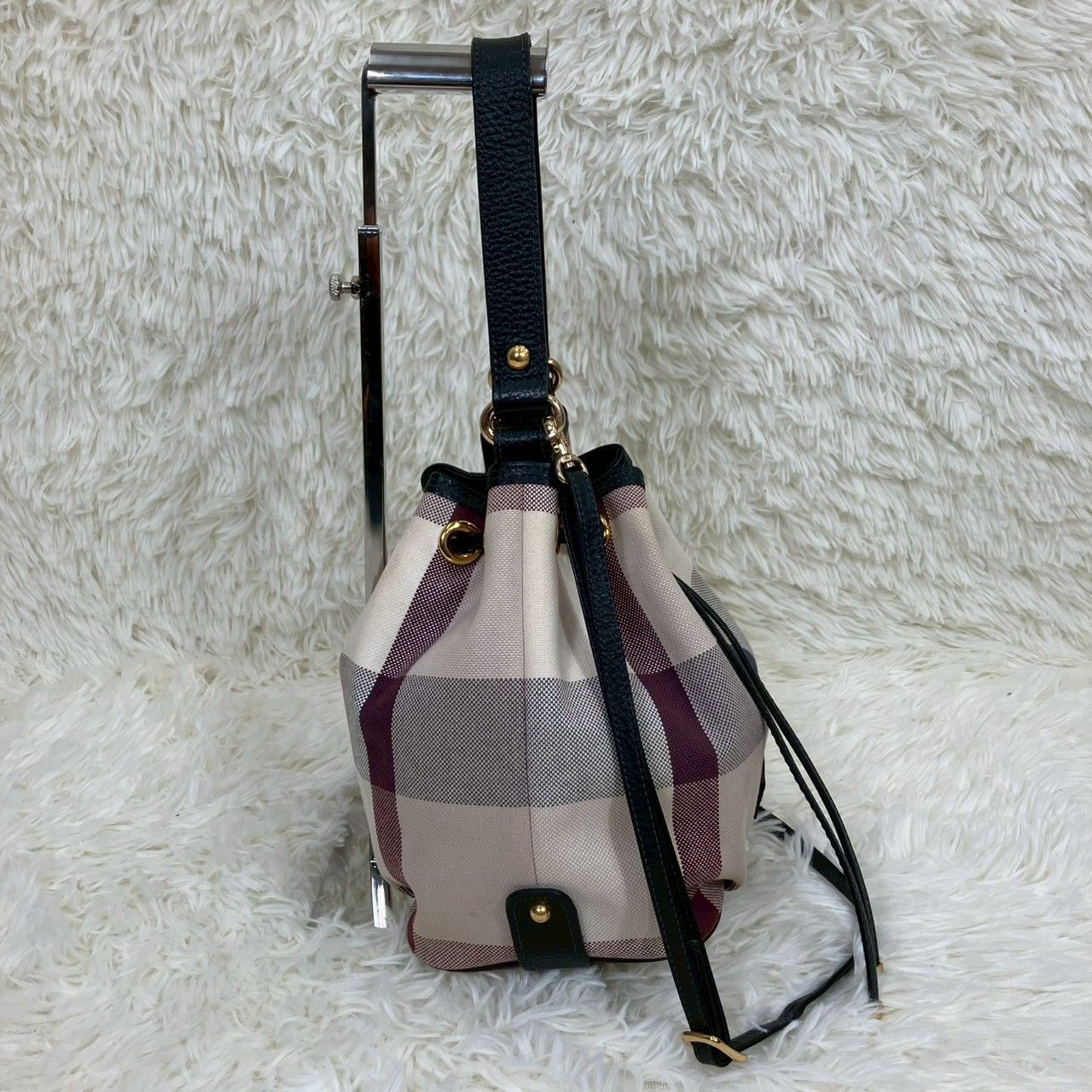 未使用✨ブルーレーベルクレストブリッジ フリル 巾着 ショルダーバッグ 2WAY 未使用✨ブルーレーベルクレストブリッジ フリル 巾着 ショルダー