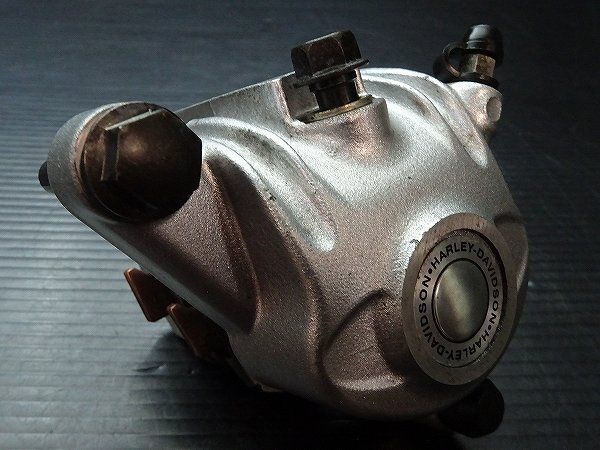 分解洗浄済 ハーレー スポーツスター XL1200C 純正 リアブレーキキャリパー E6862