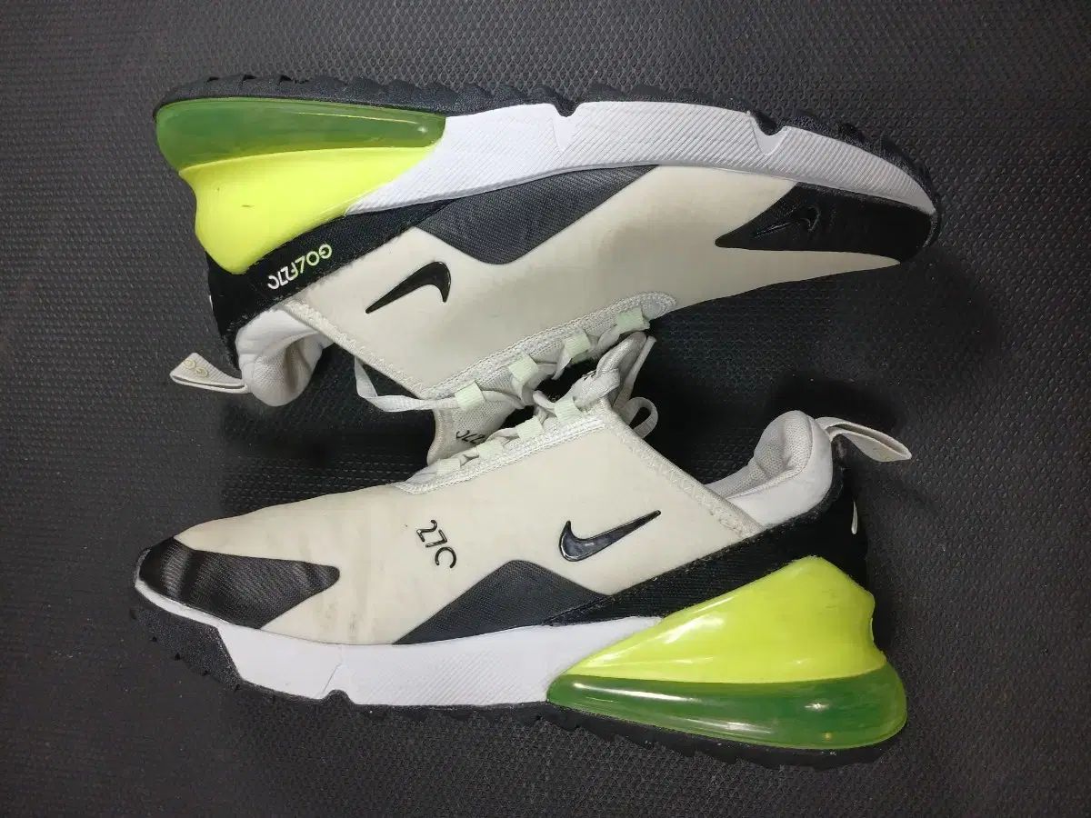 270 ゴルフシューズ