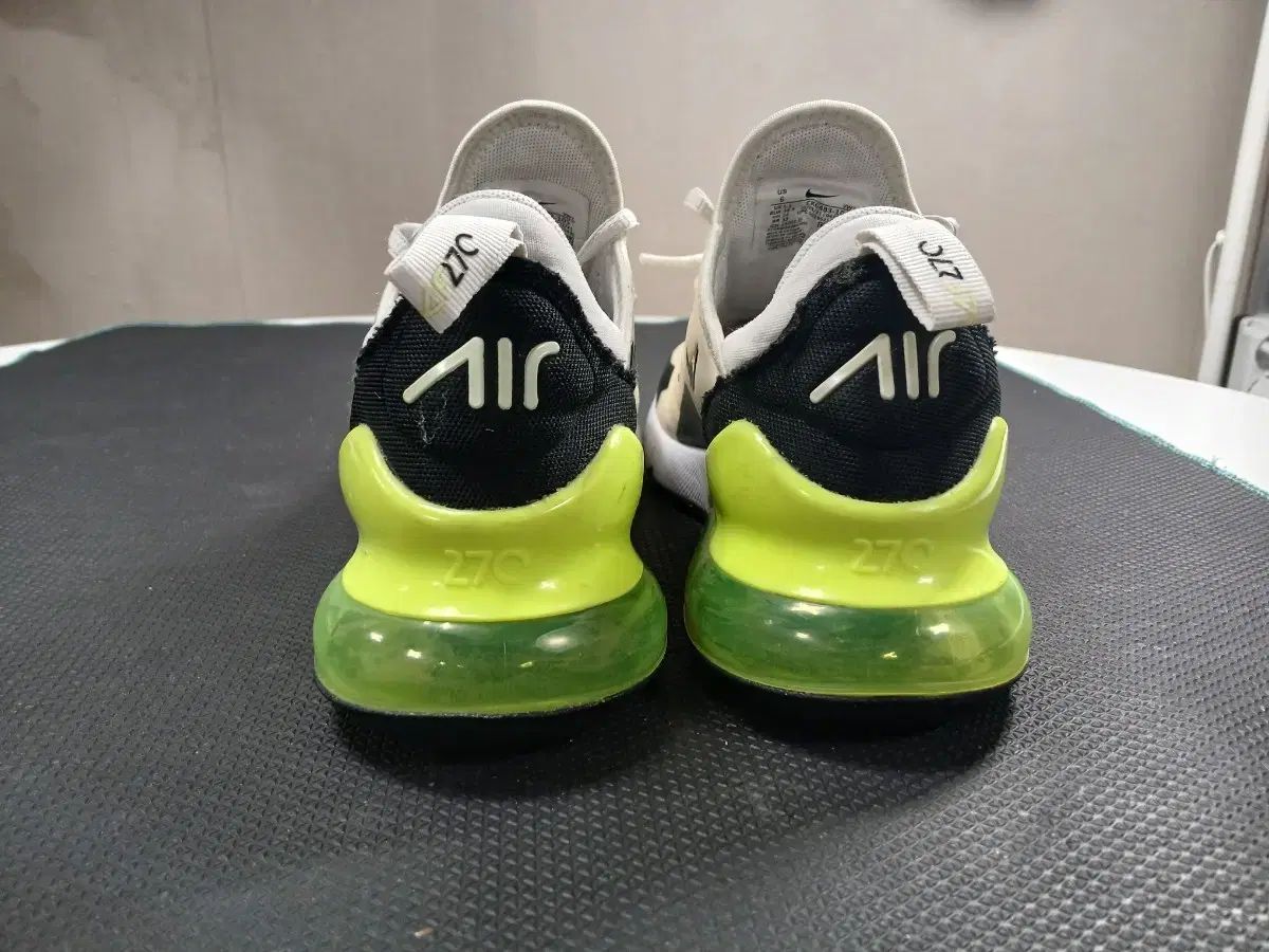 エアマックス 270