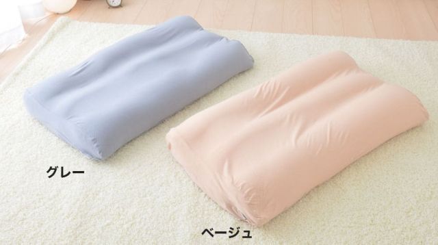 ディノス企画 癒やしのふくらはぎ枕 ワイドタイプ ふくらはぎからかかとまでモチモチの感触で包み込んでくれる足枕 足まくら 足用クッション 足用枕 足の枕 足置き枕 クッション 足上げ グッズ アイテム 誕生日 プレゼント ギフト ビーズ ウレタン 綿 わ