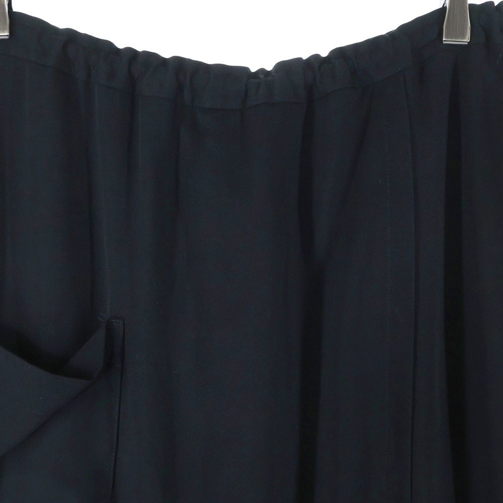 ラップガウチョパンツ