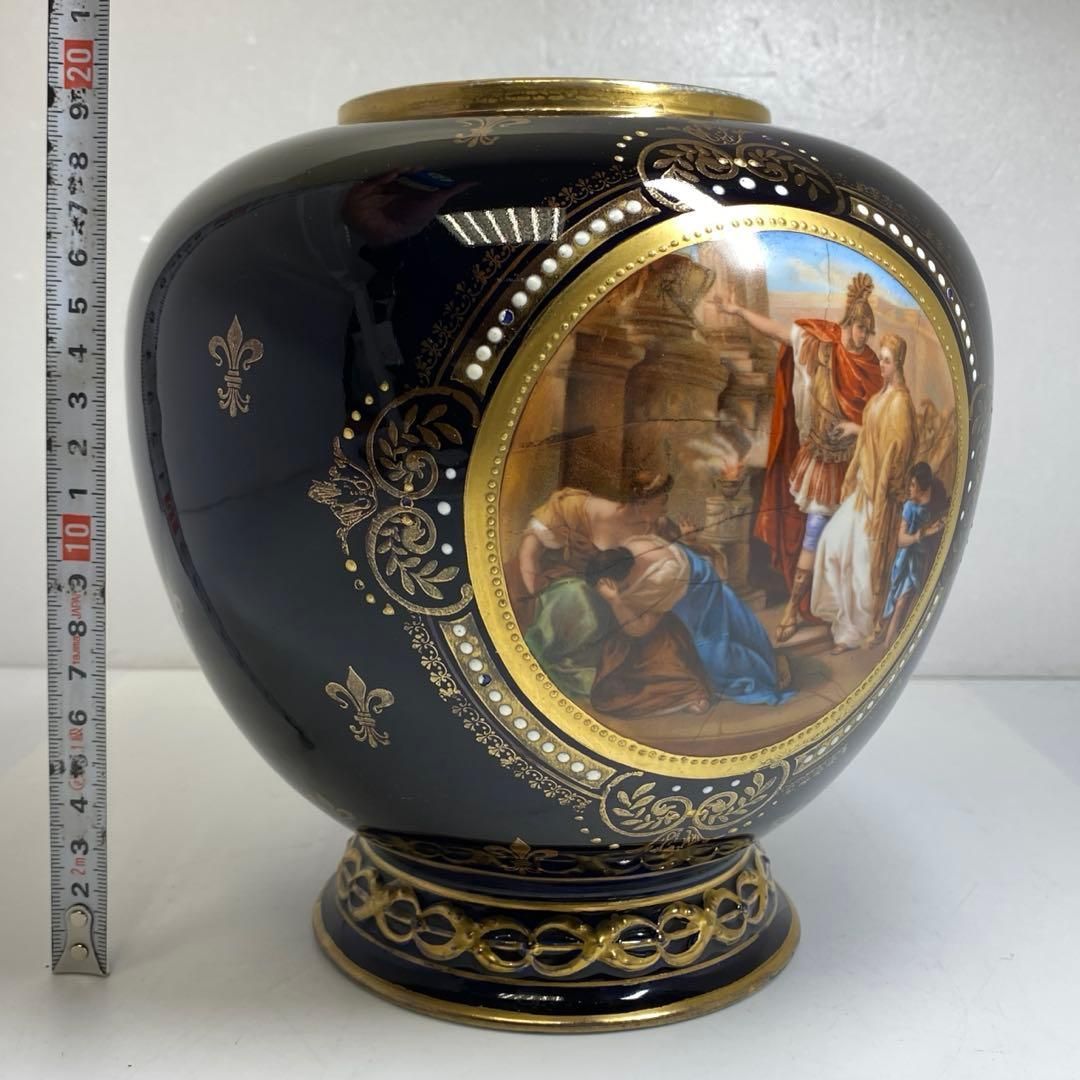 ロイヤルヴィエナ コバルト金彩手描人物フラワーベース