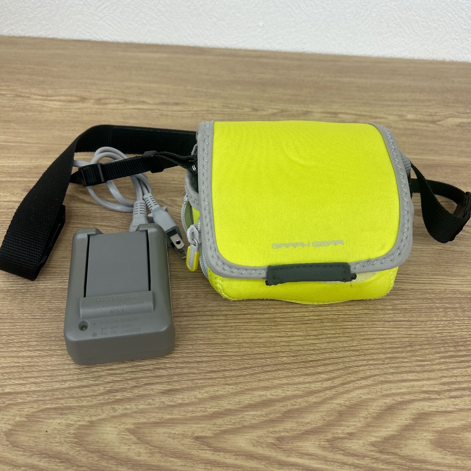 通電 済み OLYMPUS オリンパス E-PL2 ホワイト ミラーレス一眼カメラ ケース付き カメラ 2