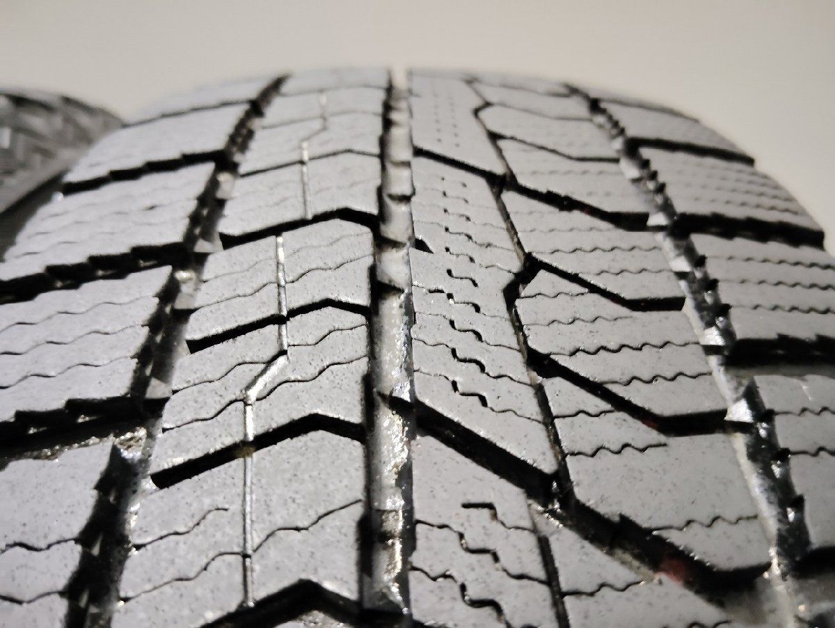 スタッドレス