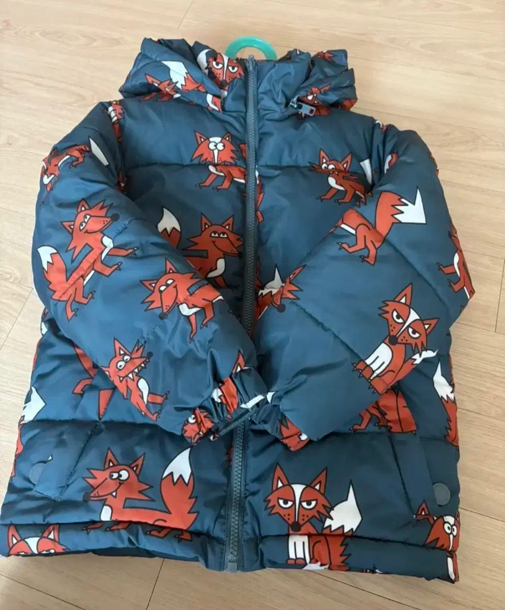 STELLA McCARTNEY ステラ マッカートニー キッズダウンジャケット 130サイズ