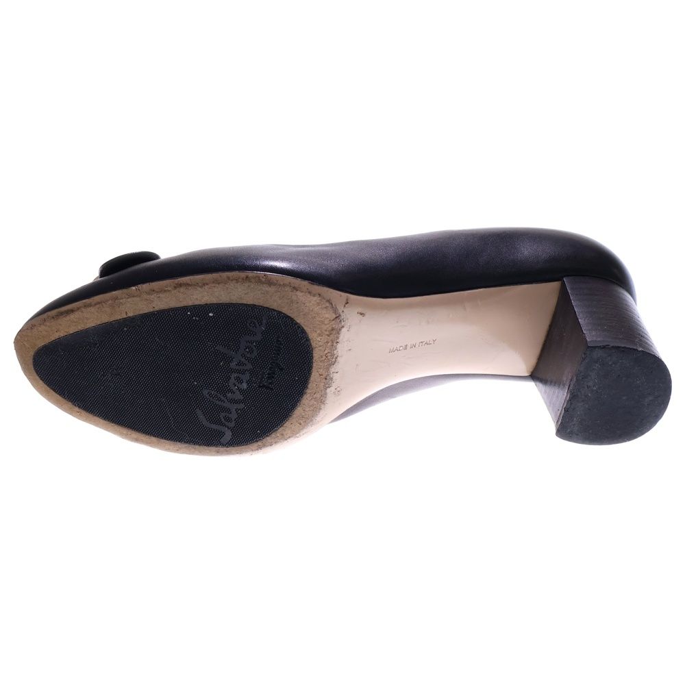 ヒール パンプス