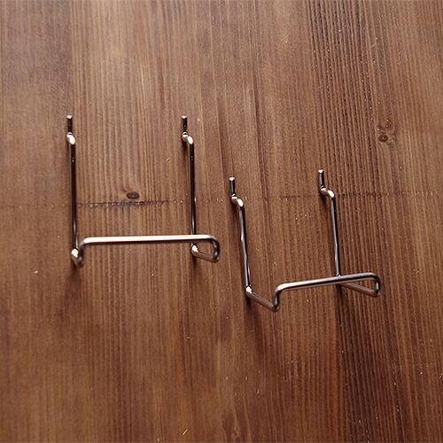 メーカー直送 有孔ボード ミニスタンド P25 20個 店舗ディスプレー用まとめ買い徳用 ペグ ペグボード PEG 孔あきボード 孔板 穴板 穴開 WWW_SKLAD-KIRPICHA_RU