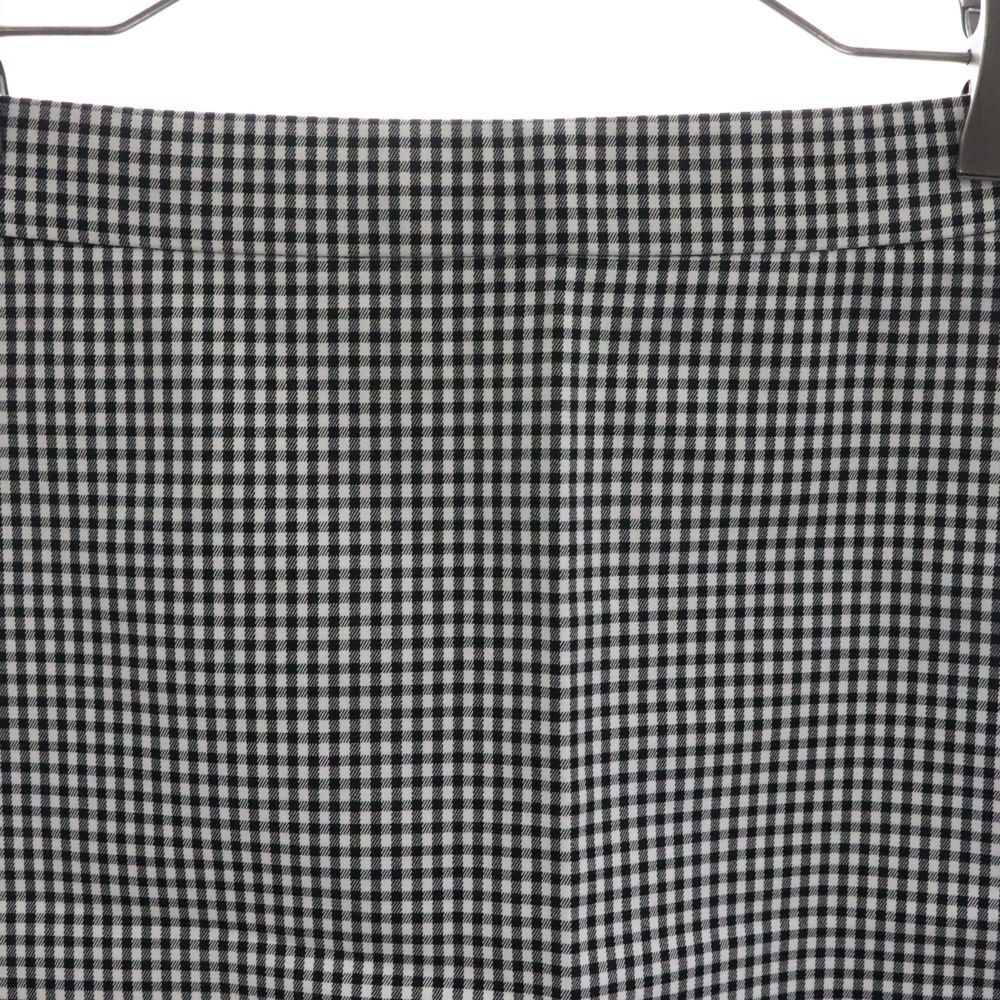 裾ウェーブデザイン