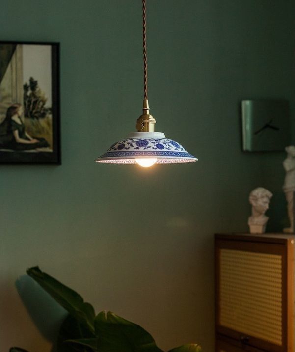 至高のコレクション 風雅なる藍彩 らんさい 景徳鎮青花の吊り灯 │ 陶器ペンダントライト 陶器照明 セラミックランプ セラミックシェード 景徳鎮
