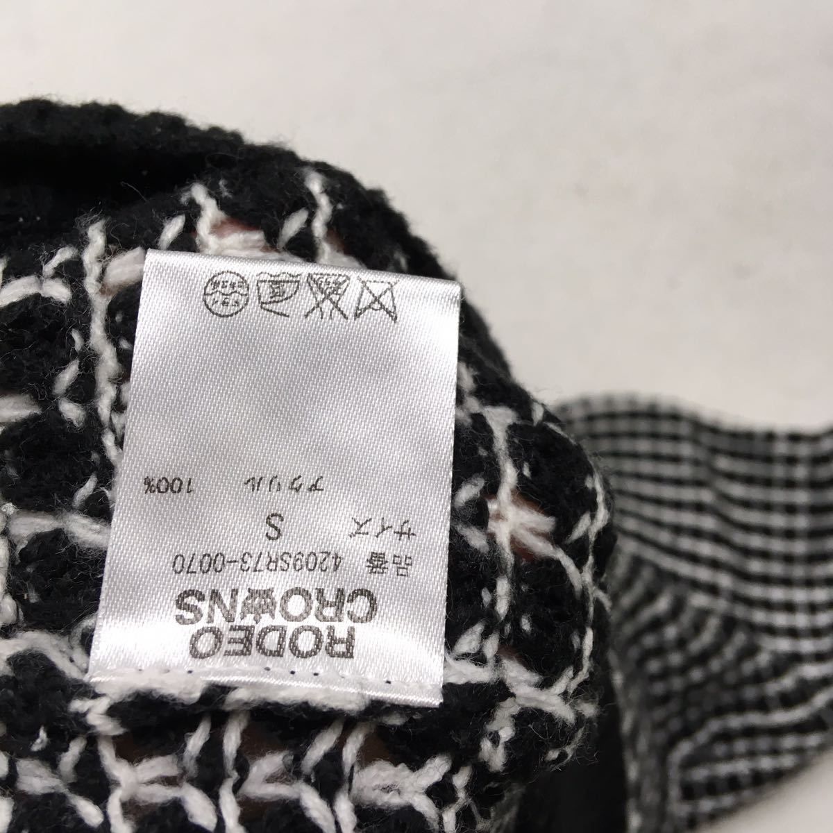 送料無料☆RODEO CROWNS ロデオクラウンズ☆ニット セーター☆Sサイズ