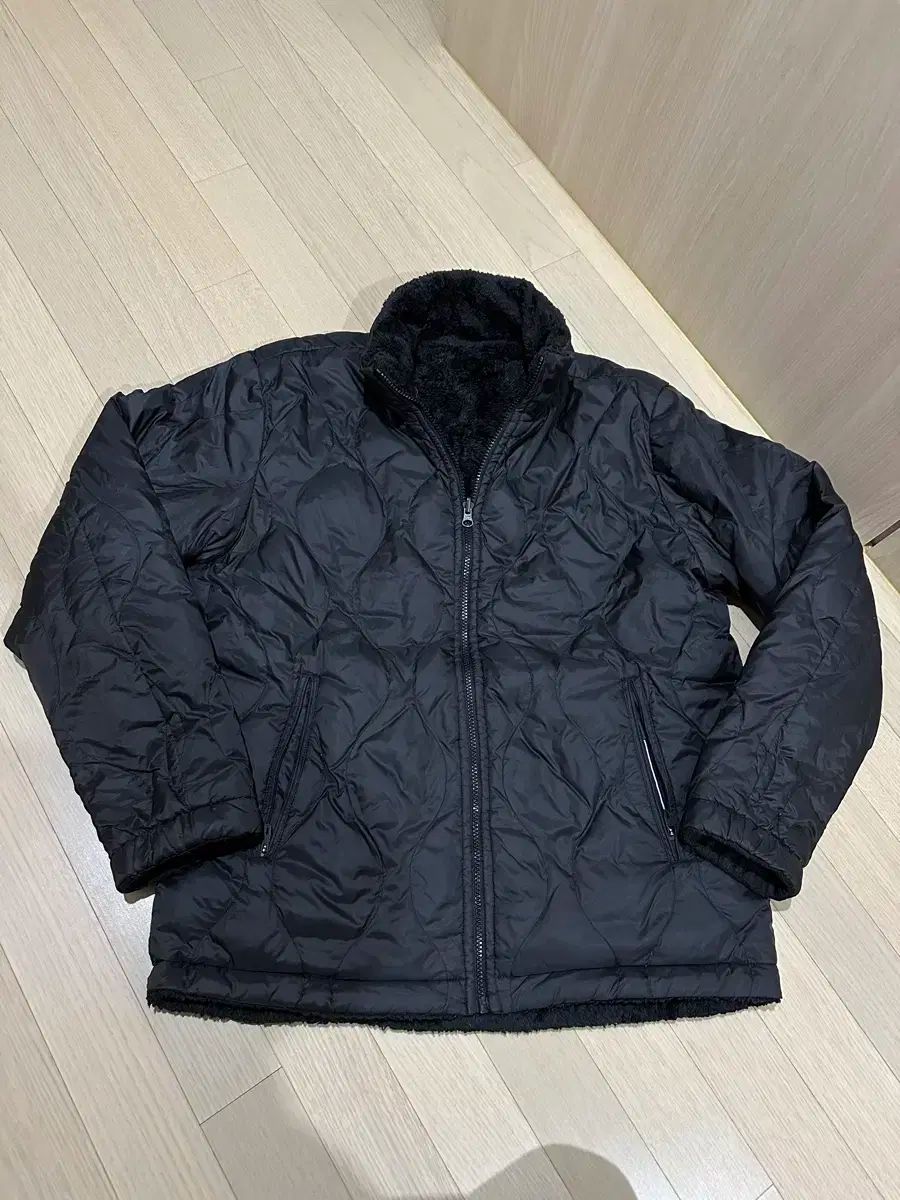 ローズシェルバスキア ゴルフウェア リバーシブルダウン 105