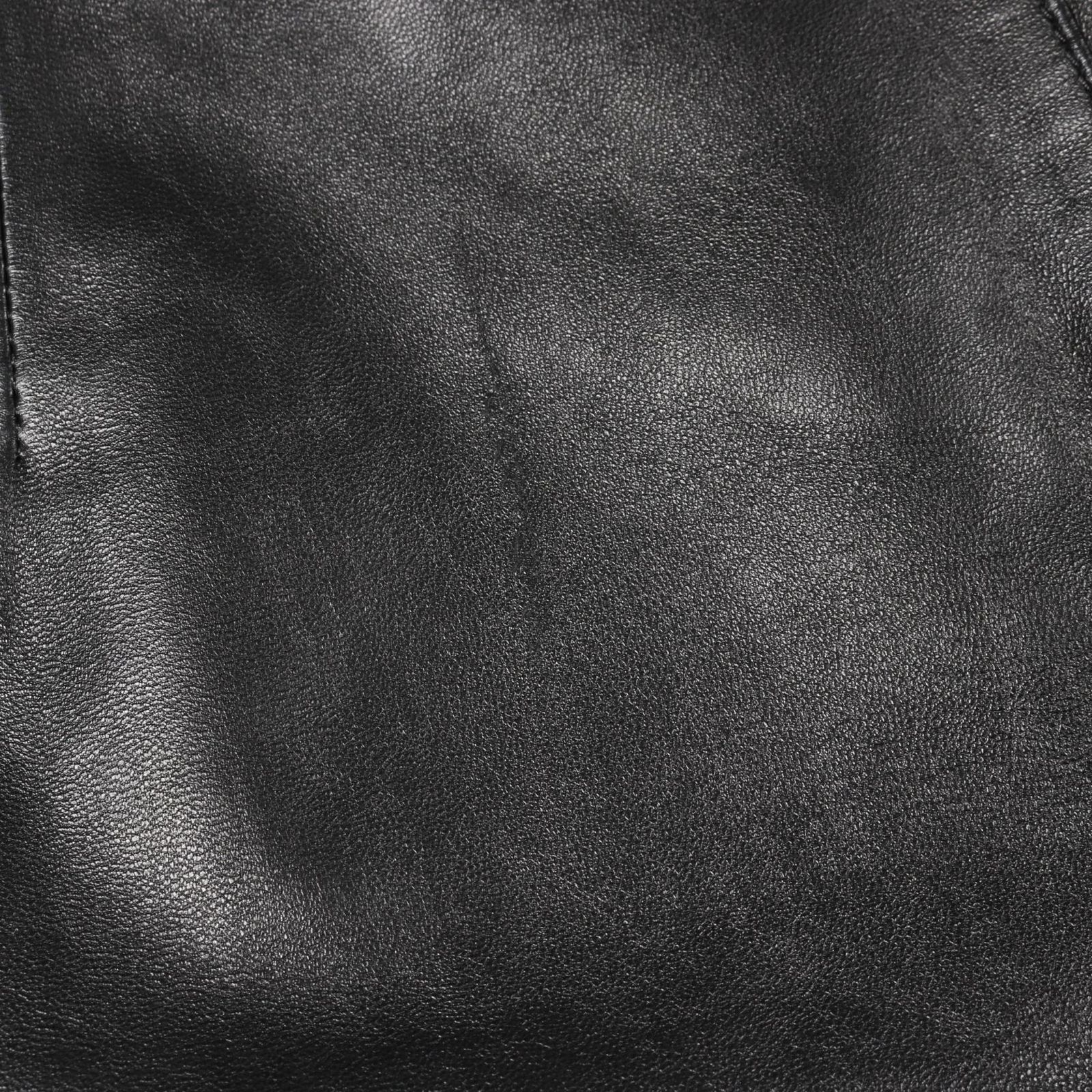 ショート パンツ