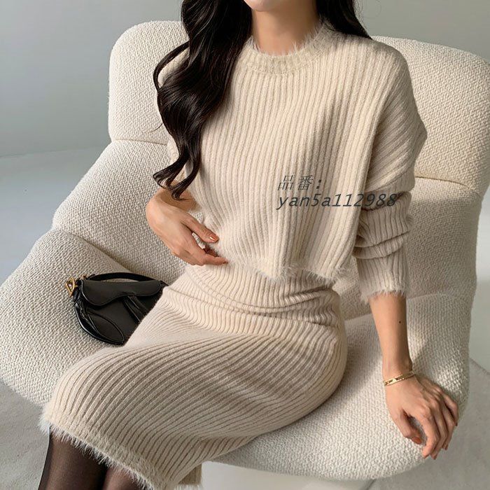 縦ライン膝丈タイト