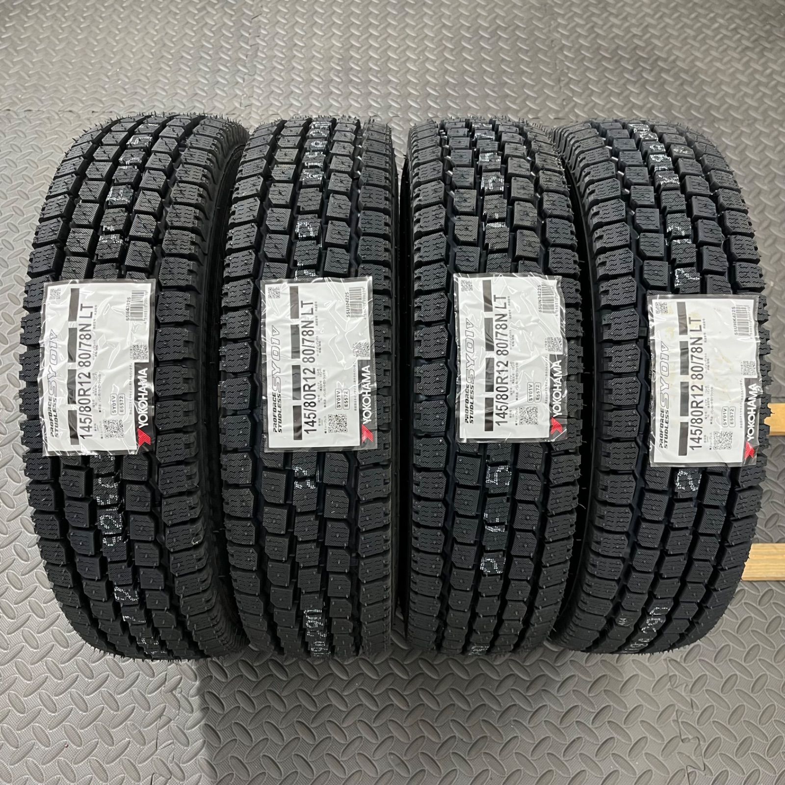 25年製！送料込み145/80R12 80/78ヨコハマタイヤSY01V新品4本 Amazon