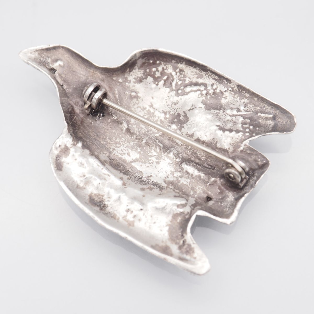 H437 作家物 彫刻家 佐藤忠良 CHURYO ブローチ バード デザイン