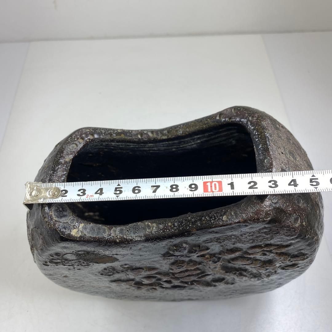 黒唐津　花入　共箱　高さ18㎝ 東な7-0125① 黒唐津 花入 共箱 高さ18㎝ 東な7-0125① - メルカリ