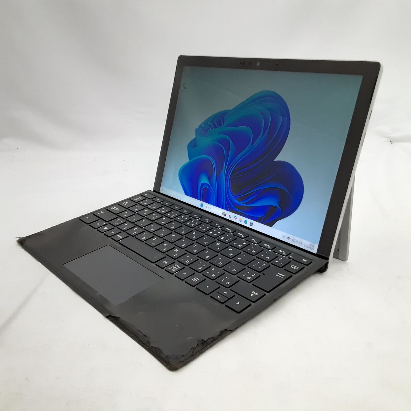 液晶ムラあり Microsoft Surface Pro 7 Core i5 1035G4 8GB SSD 256GB NVMe 12.3インチ Windows 11 Pro タブレット RM571
