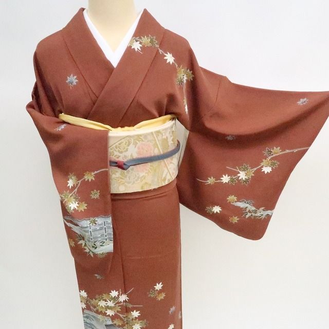 ✾まめ藤✾m2187 正絹 作家物落款 洒落紋 紅葉 松 手縫い仕立て 訪問着