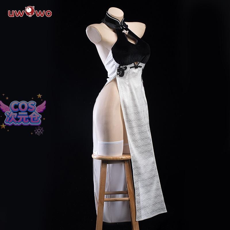 シュトラーザー コスプレ